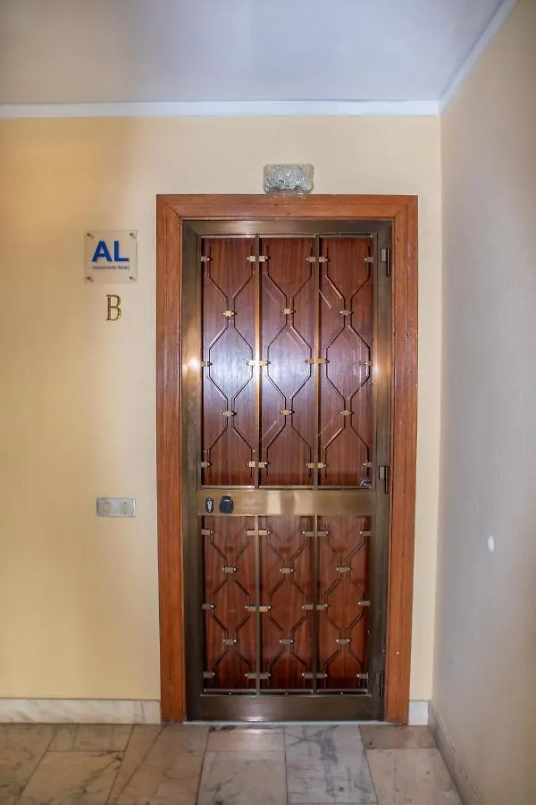 Vintage Sea View Apartment Funchal